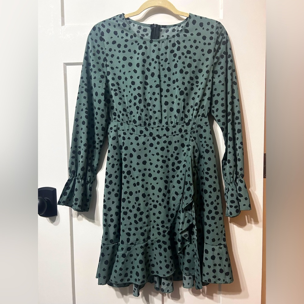 Green/Black Dress